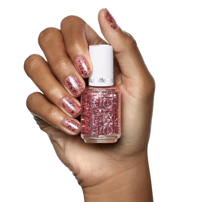 Buy Essie Nail Polish A Cut Above 275 Online at Chemist Warehouse®