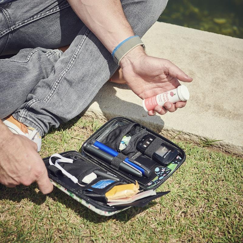 Buy Glucology Travel Classic Case for Blood Glucose Monitors and