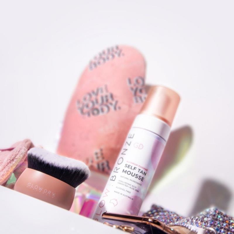 Buy GlowDry 'Buff & Blend' Kabuki Brush 1pc Online at Chemist Warehouse®