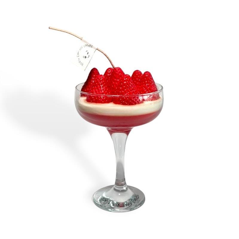 Don't Eat My Candle Strawberry Martini Candle - Double Pour (220g) Strawberry, Vanilla, Coco Mademoiselle